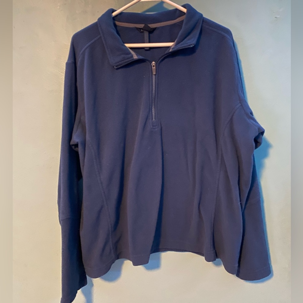 Polar tech Men’s XL Blue half Zip sweater
